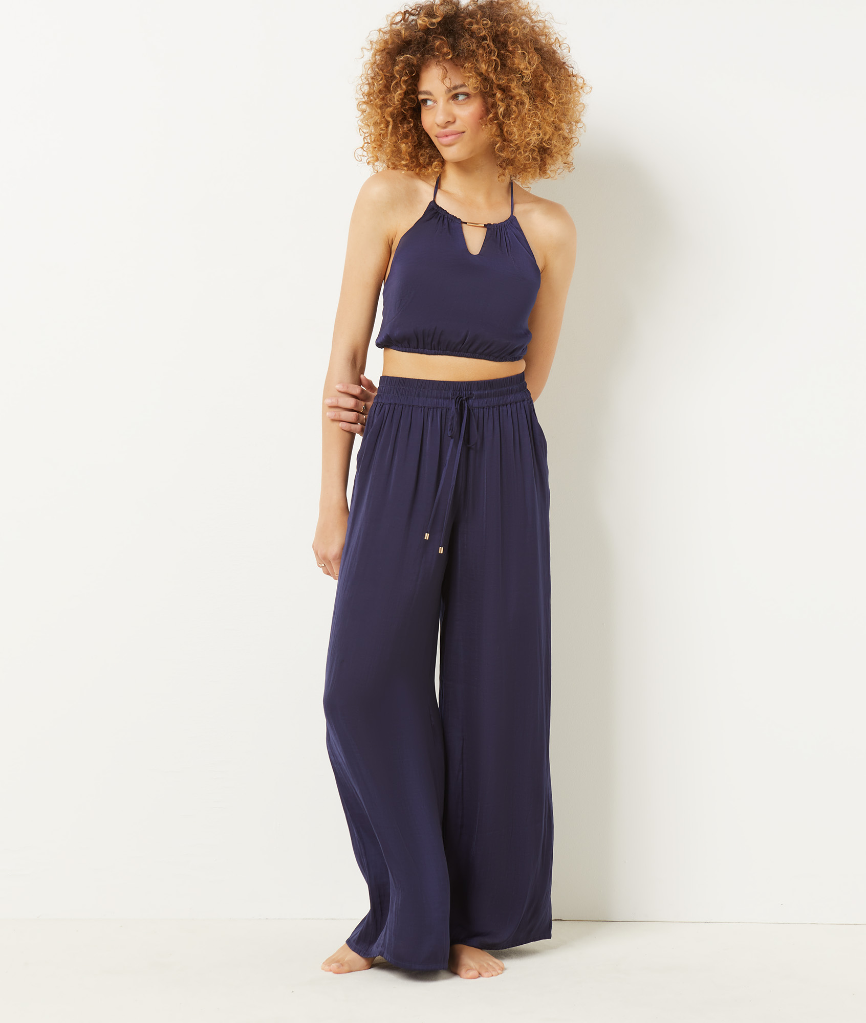 Pantalon de pyjama satiné coupe évasée