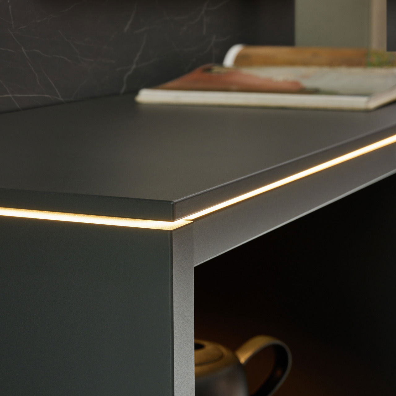 Venjakob Highboard GAME