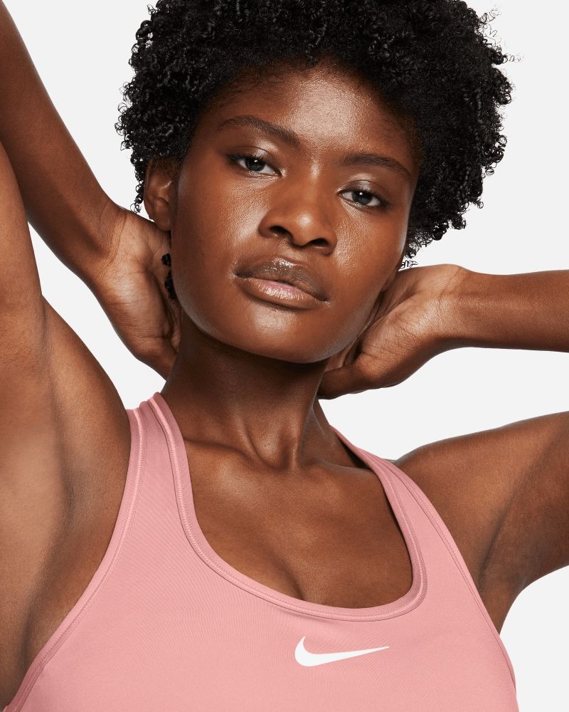 Brassière Nike Swoosh Rouge Clair pour femme