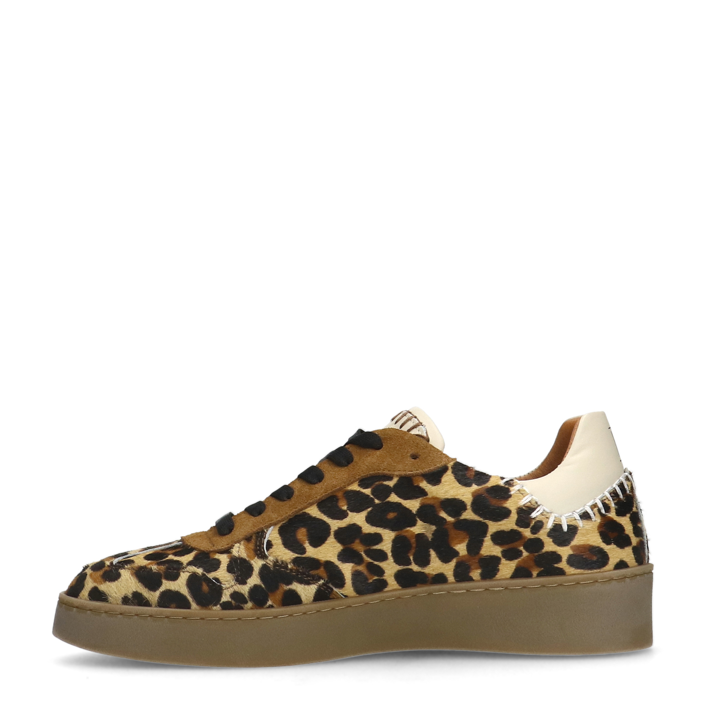 Beige leopard sneakers met ponytail