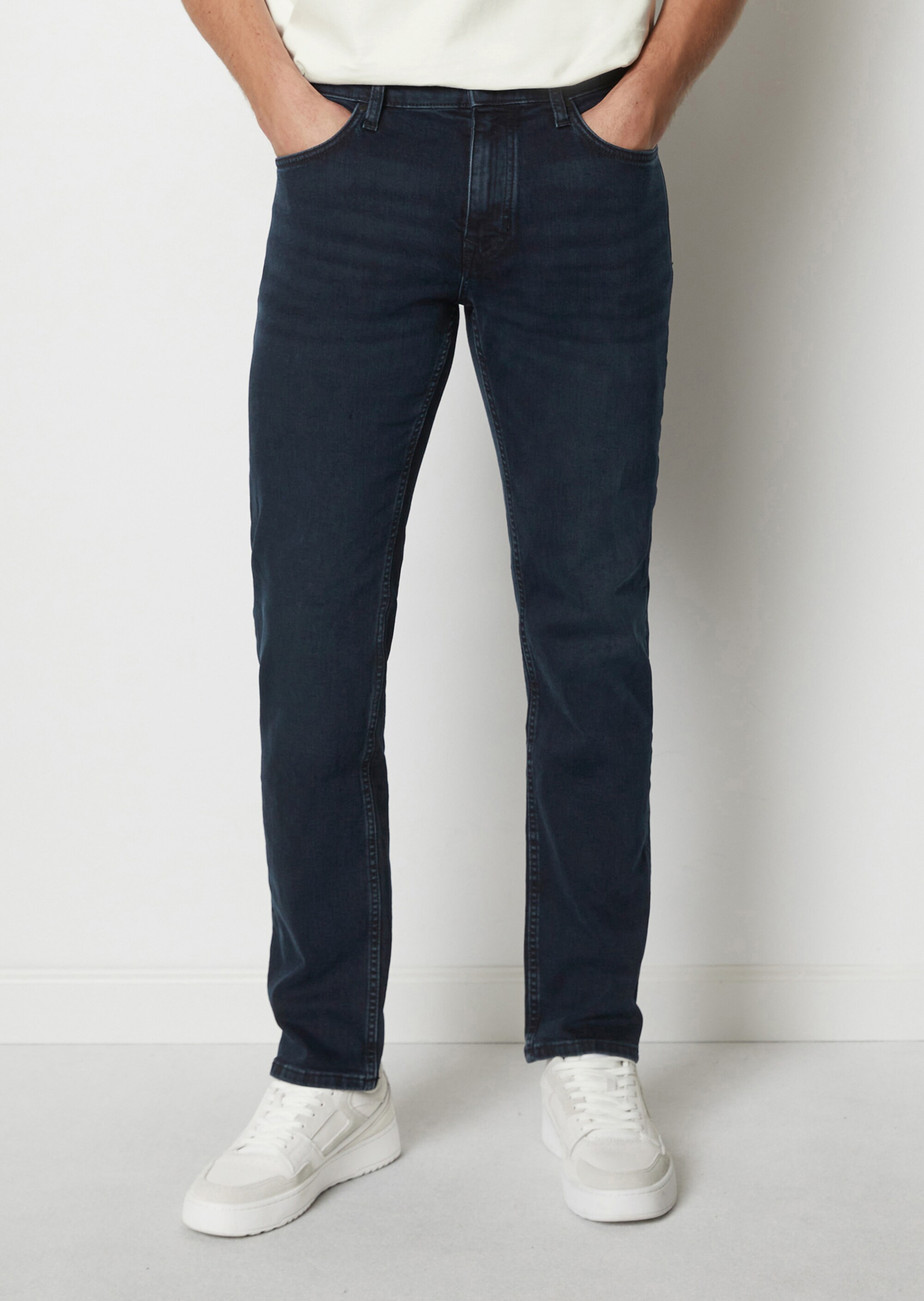 Jeans Modell KEMI regular aus Bio-Baumwoll-Mix