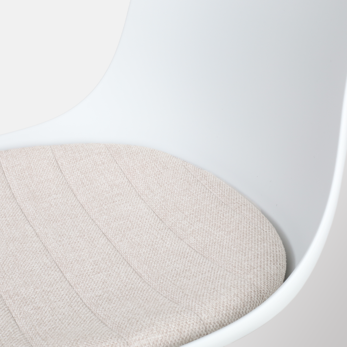 Nino-Liv barkruk wit met beige zitkussen - wit onderstel - 75 cm