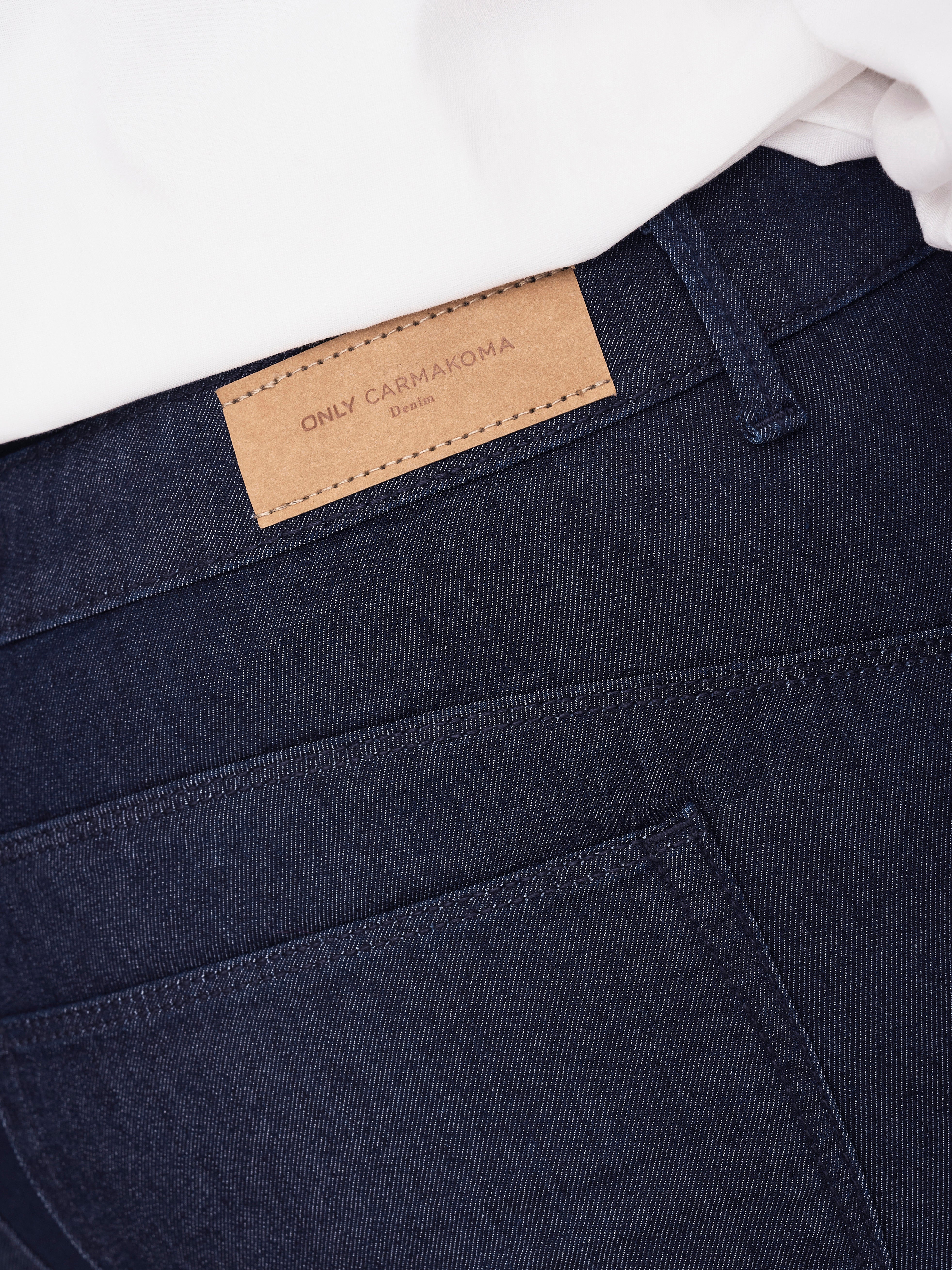 CARHIRIS Mittlere Taille Gerade geschnitten Jeans Dark Blue Denim