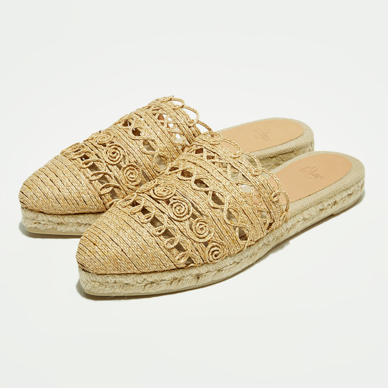 Castaner Mules en Rafia Rita beiges