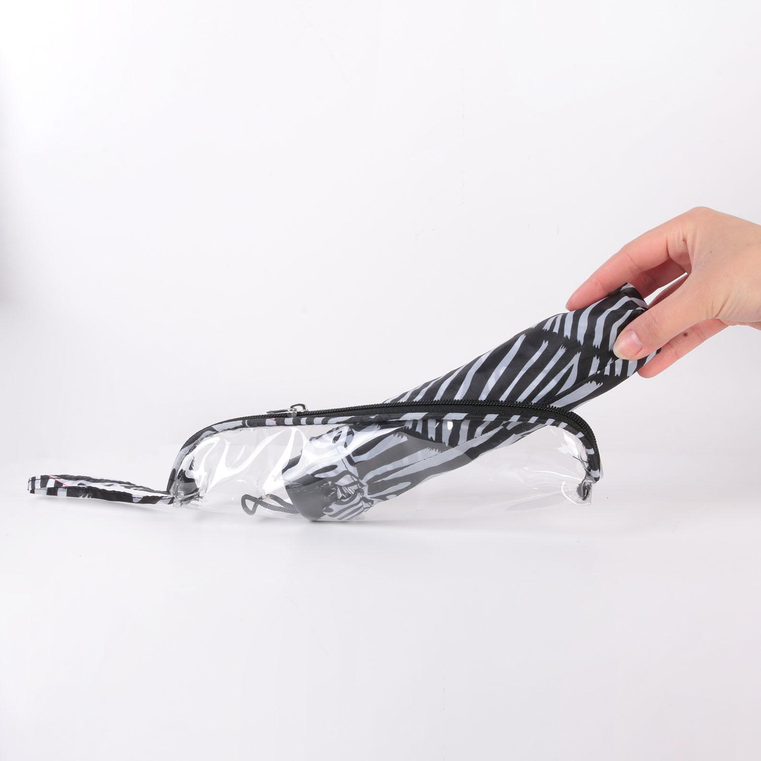 PARAPLUIE PLIABLE AVEC POCHETTE PVC