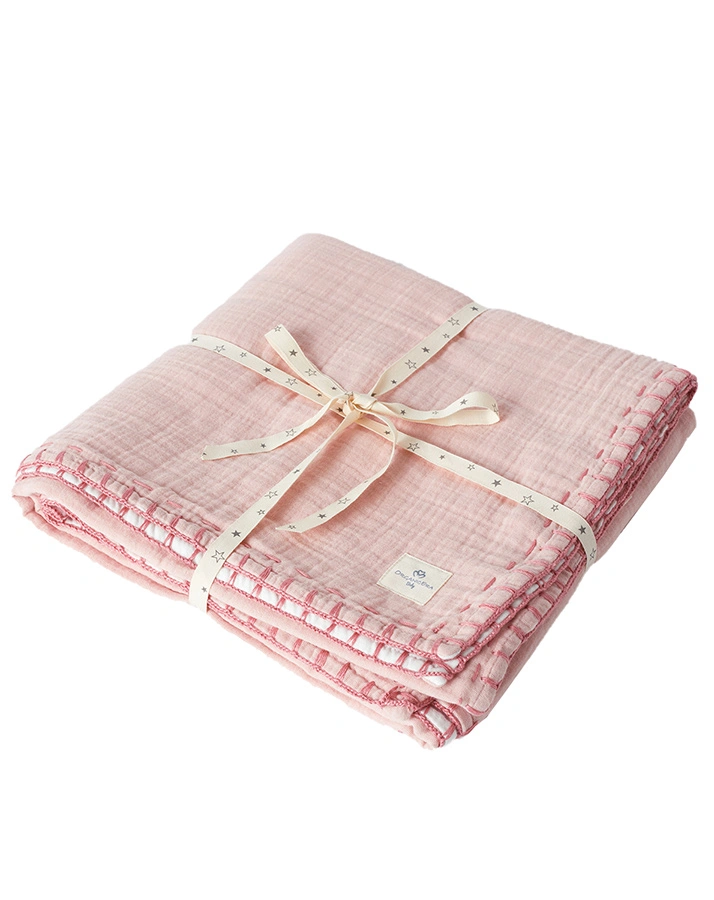 Kuscheldecke EMBROIDERED (100x100) in powder pink/ecru
