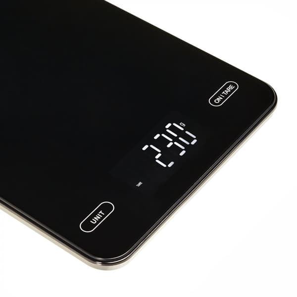 Adler AD 3177b Kjøkkenvekt 10 kg, USB-lading, svart