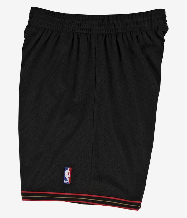 Mitchell&Ness Philadelphia 76ers Shorts (black black)