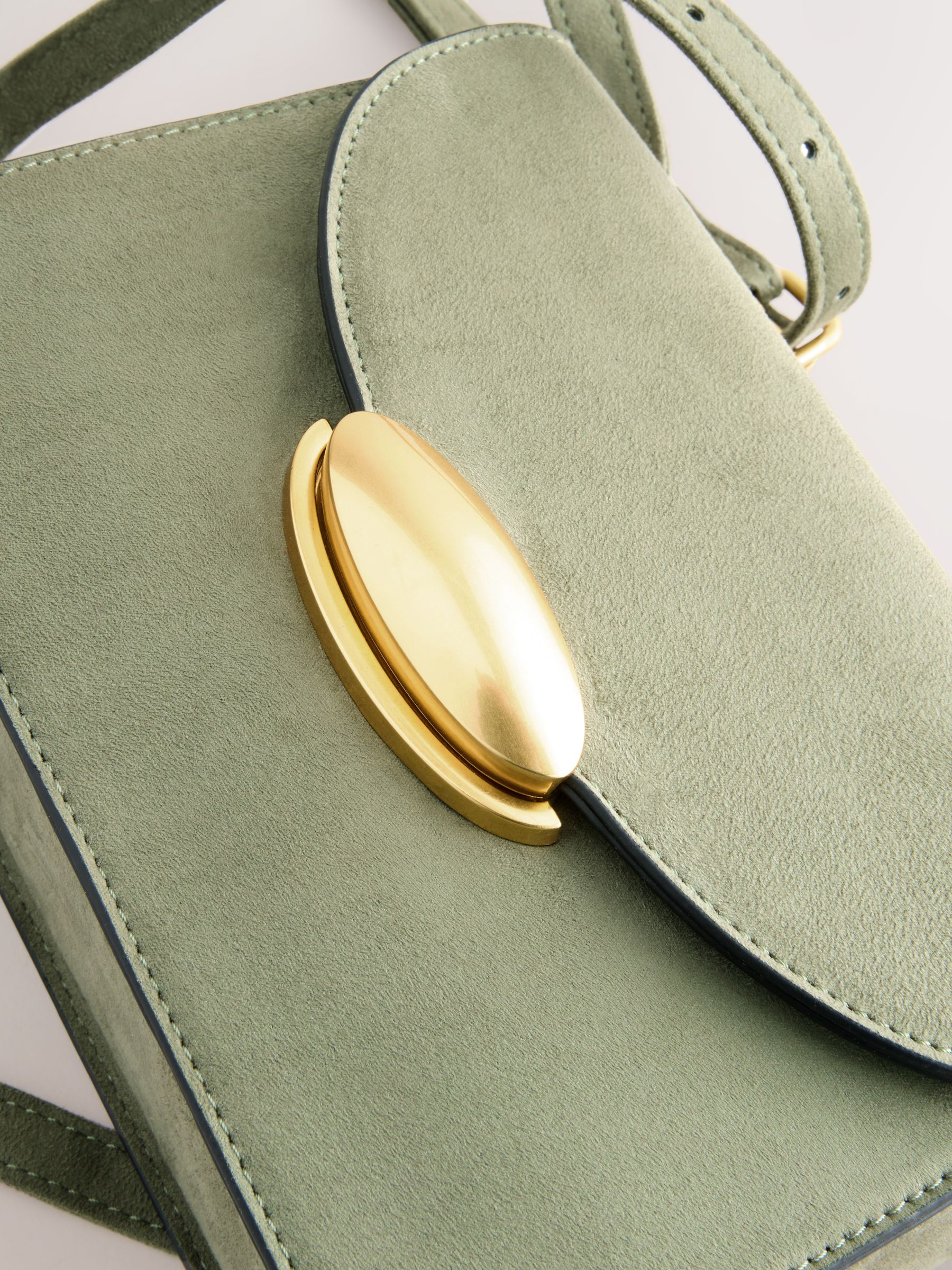 Kakigroen - Structured Cross Body Bag