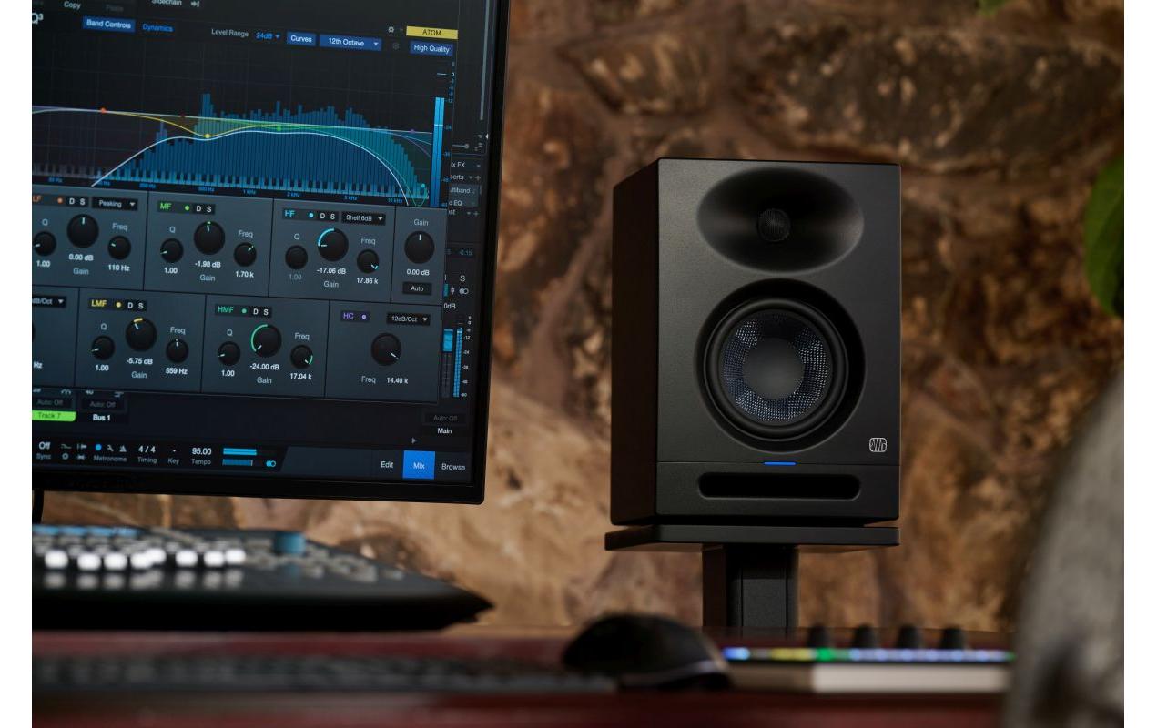 Studiomonitor Eris Studio 5 Schwarz<br>Aktive 5.25-Zoll 2-Wege-Studiomonitore mit EBM Wave Guide