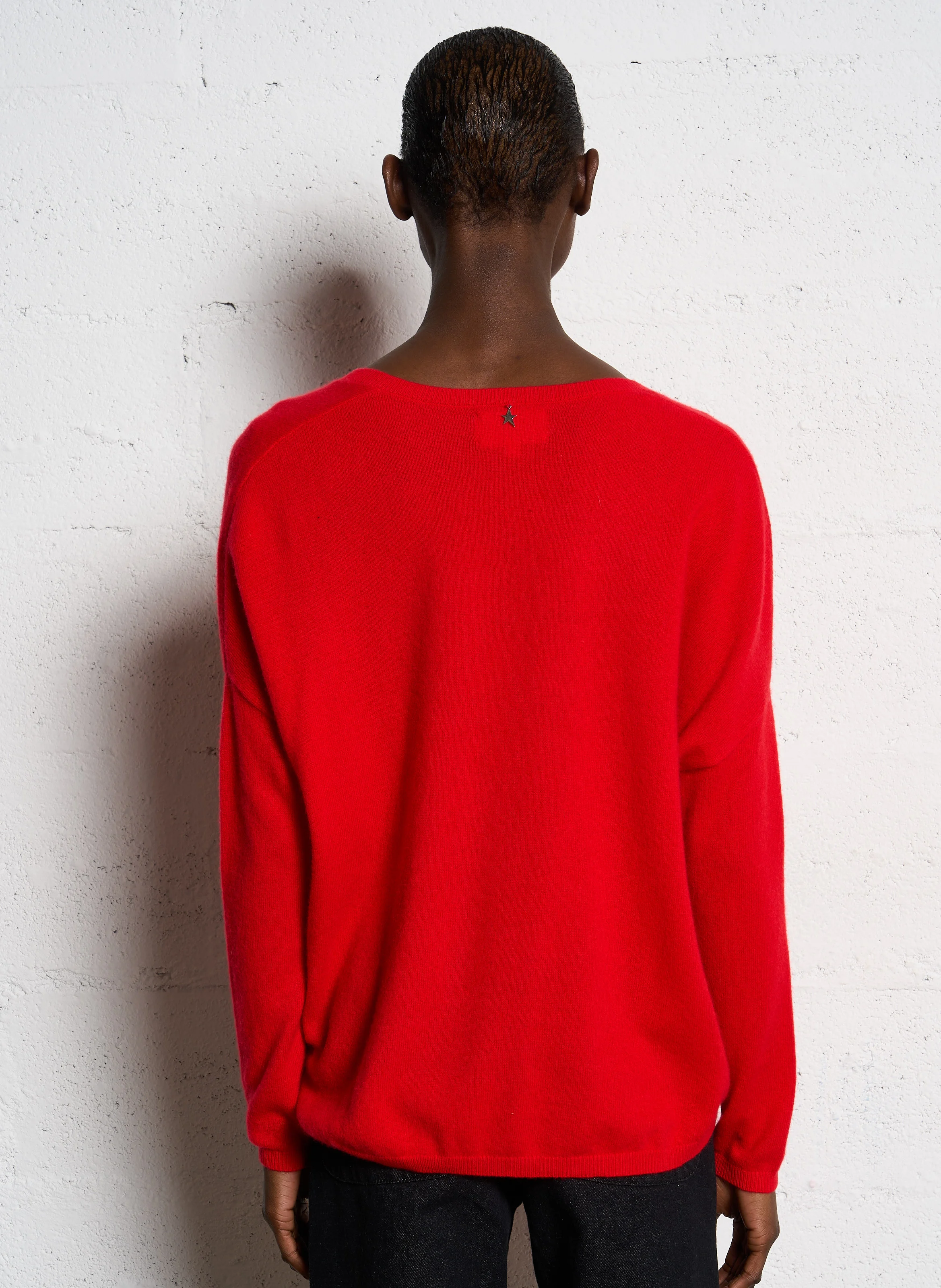 MONJOE - Pull col v en cachemire| Rouge