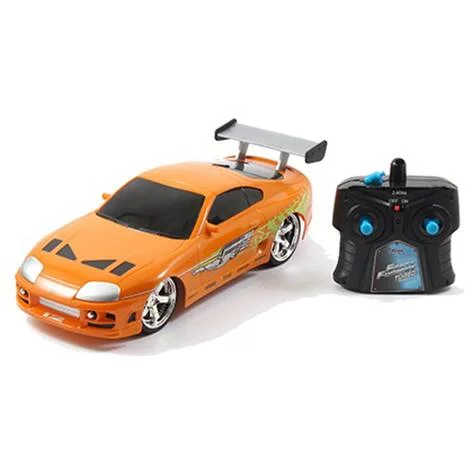 FAST & FURIOUS -VOITURE FAST AND FURIOUS RADIO COMMANDEE 1\/24 BRIAN'S TOYOTA