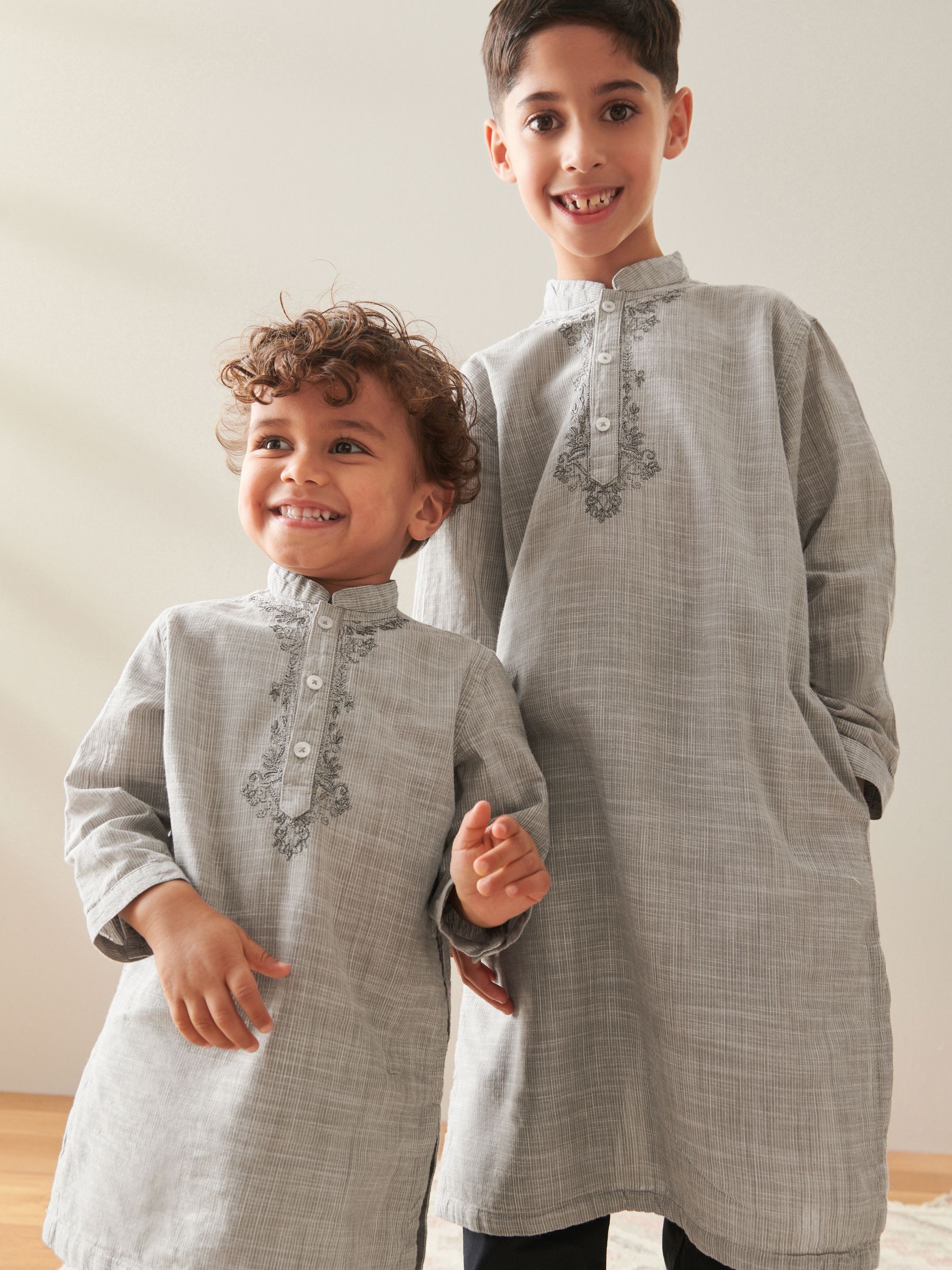 Grijs - Kurta (3mnd -16jr)