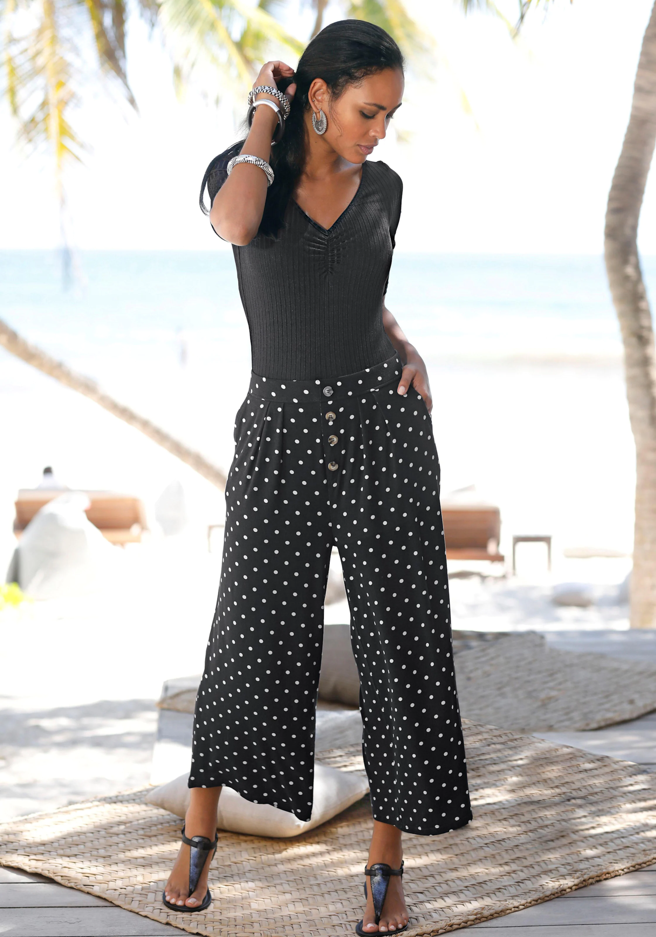 LASCANA Culotte in schwarz-weiß-gepunktet