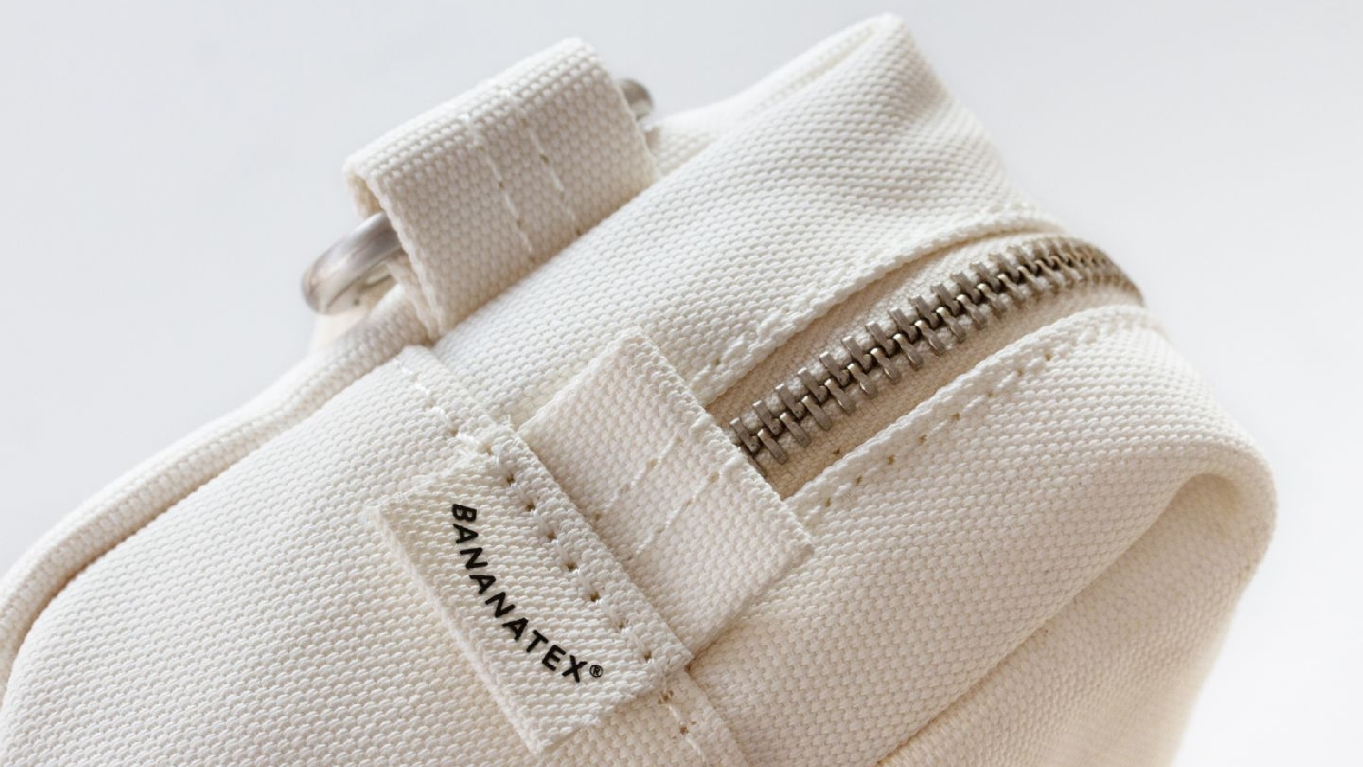 Qwstion Qwstion Bananatex Hip Pouch white online Schweiz
