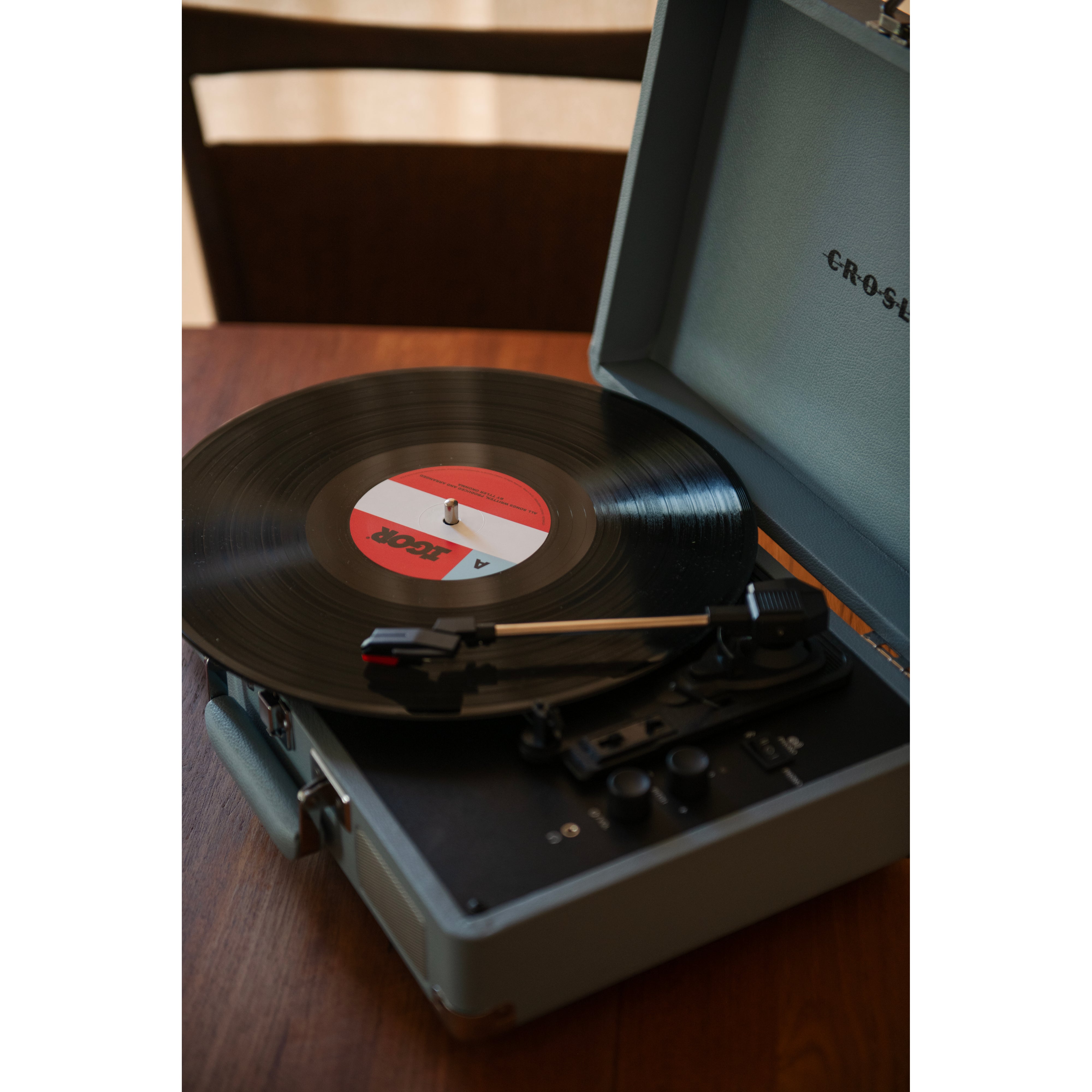 Crosley CR8005F-TN4 Cruiser Plus Tourmaline platenspeler