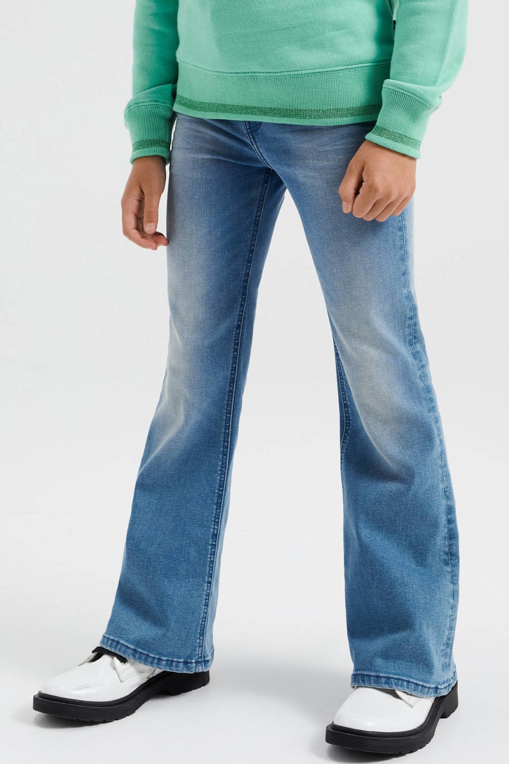 WE Fashion flared jeans mid blue