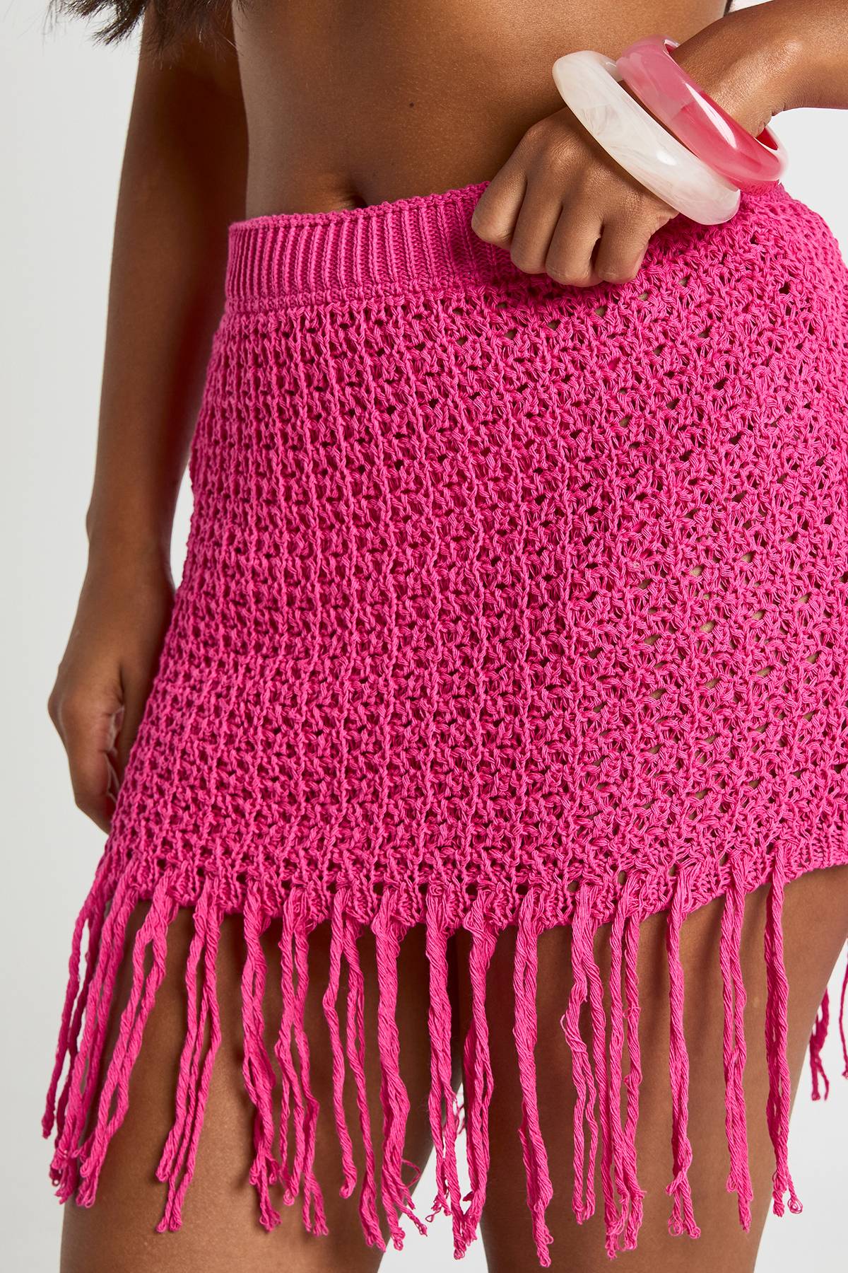 boohoo Mini-jupe De Plage À Détail De Franges Au Crochet