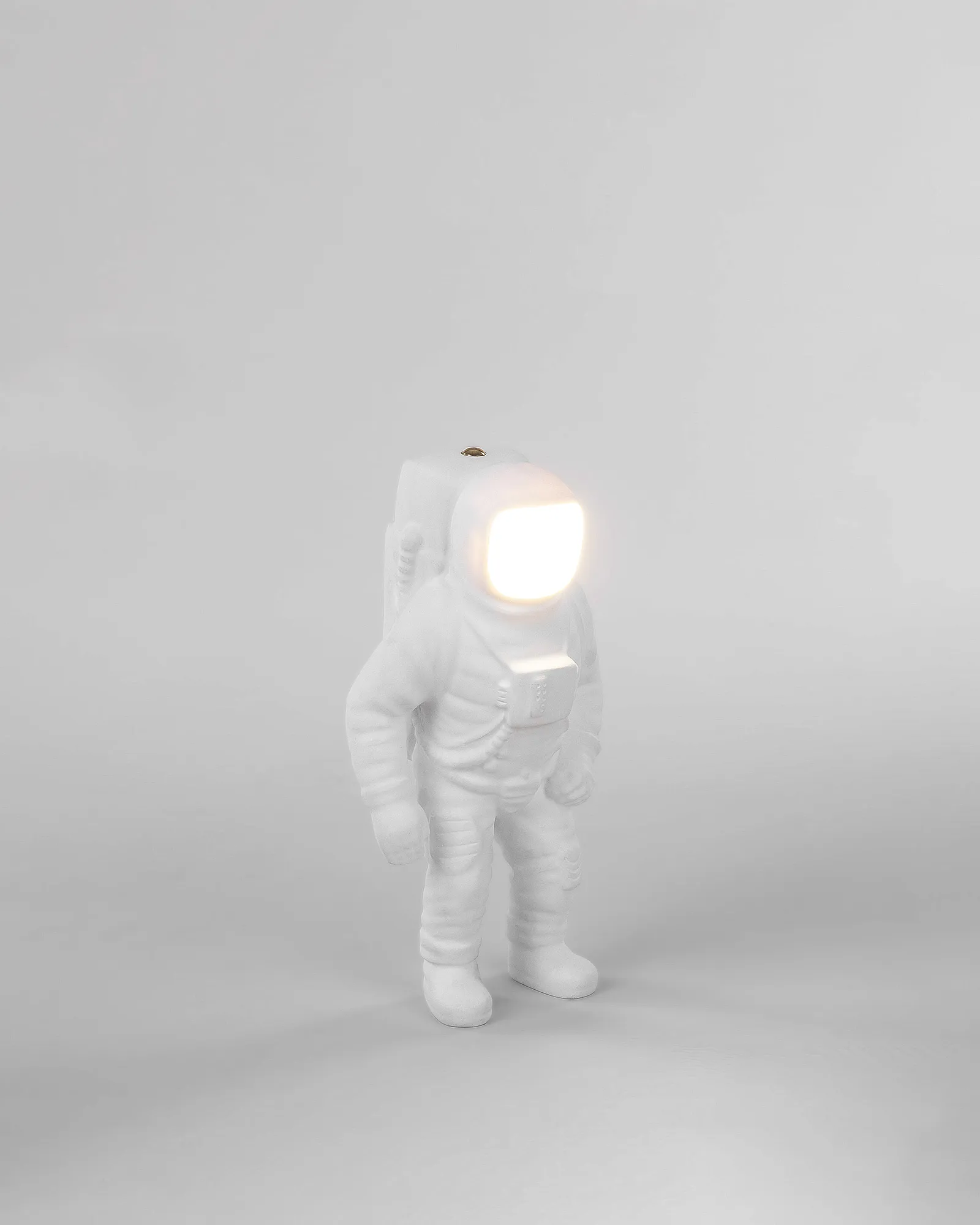 Seletti RESIN RECHARGEABLE LED TABLE LAMP COSMIC-FLASHING STARMAN