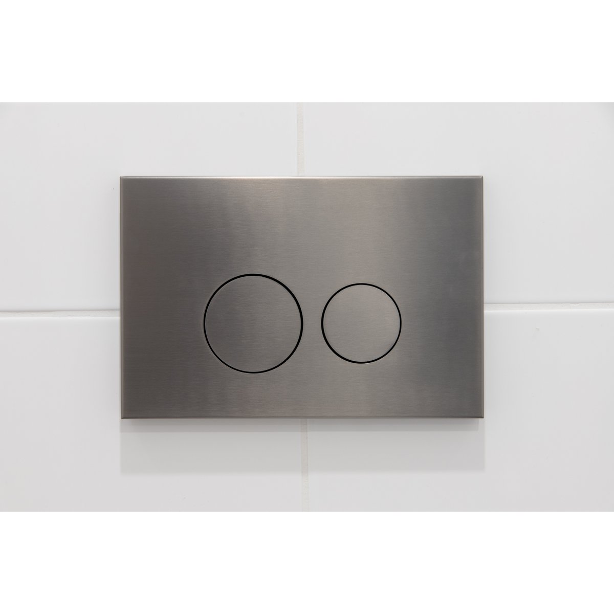 Qeramiq Push metalen drukplaat gunmetal met ronde knoppen voor o.a. UP320 inbouwreservoir
