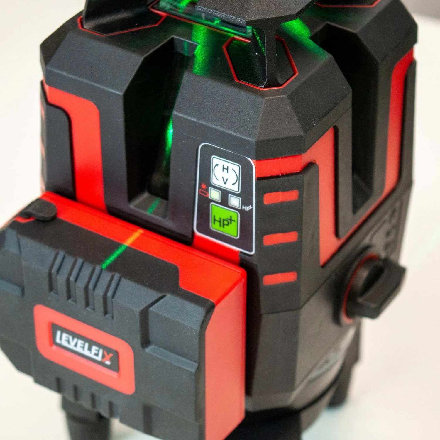 Levelfix CCL680G Kruislijnlaser 360° Set incl. statief in koffer - groen - 40m - 360° horizontaal   4 verticaal lijnen - IP54