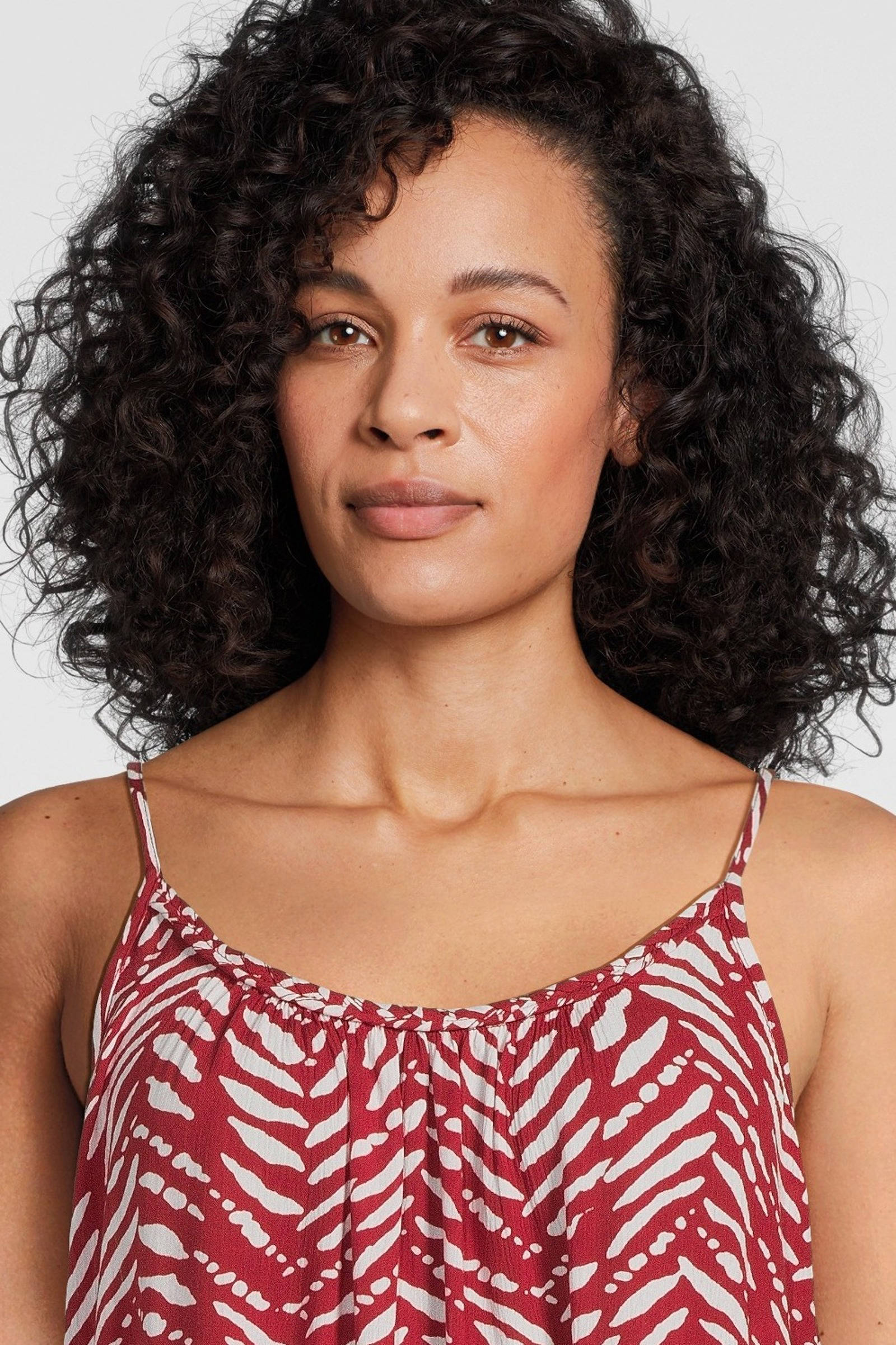 BEACHWAVE crinkle strandjurk rood/wit