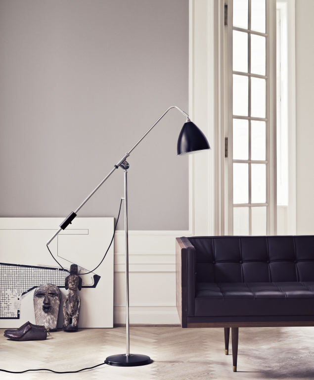 Gubi Bestlite BL4 vloerlamp chroom/zwart