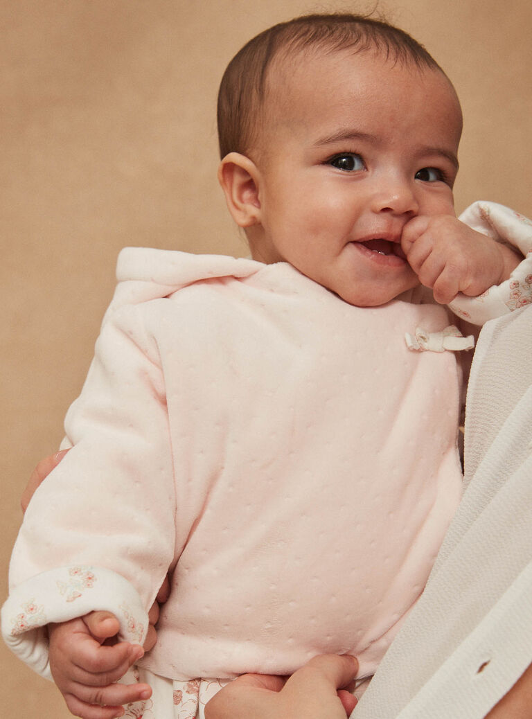 Veste à capuche rose pâle en velours