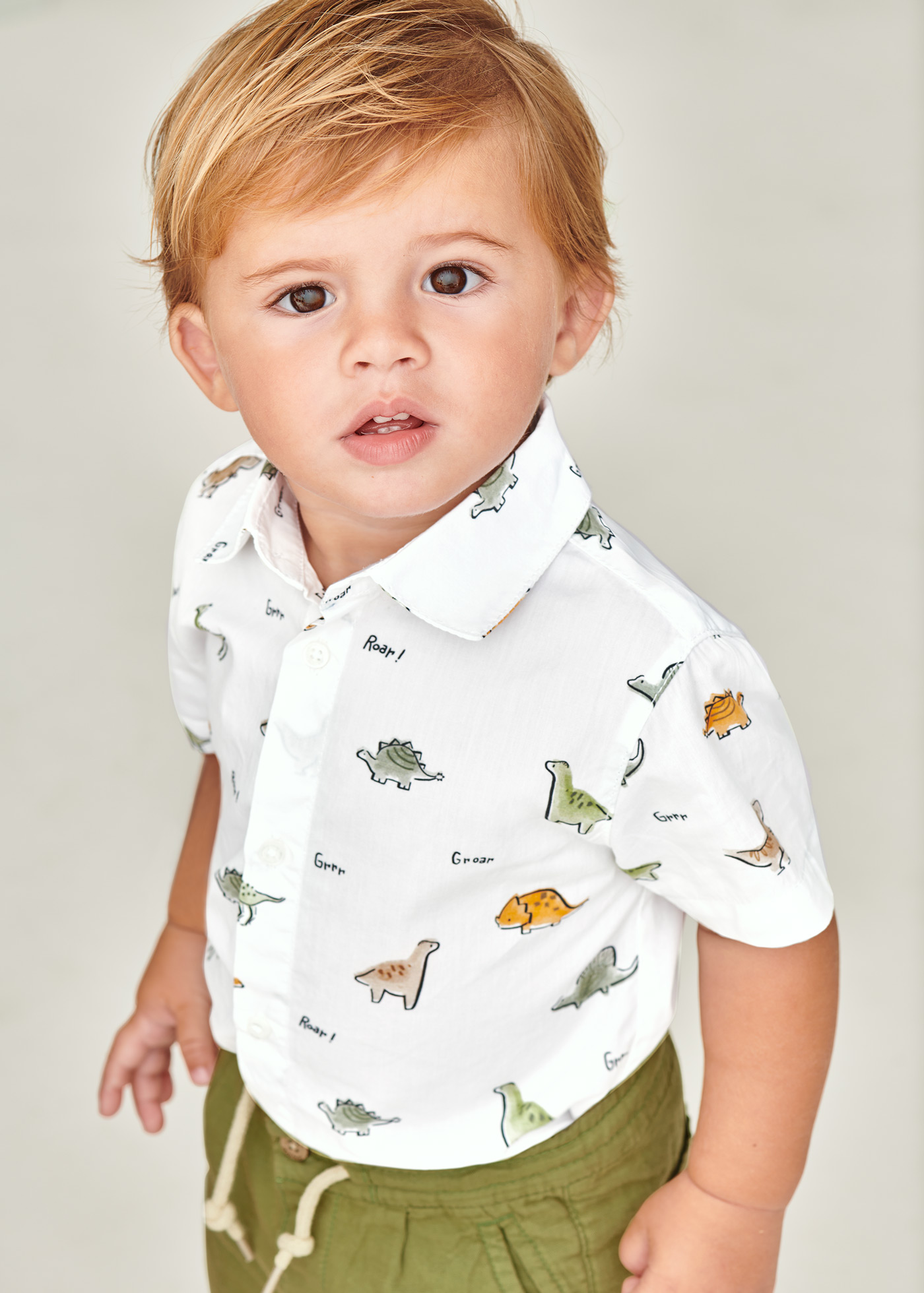 Camisa infantil de algodão estampado com mangas curtas