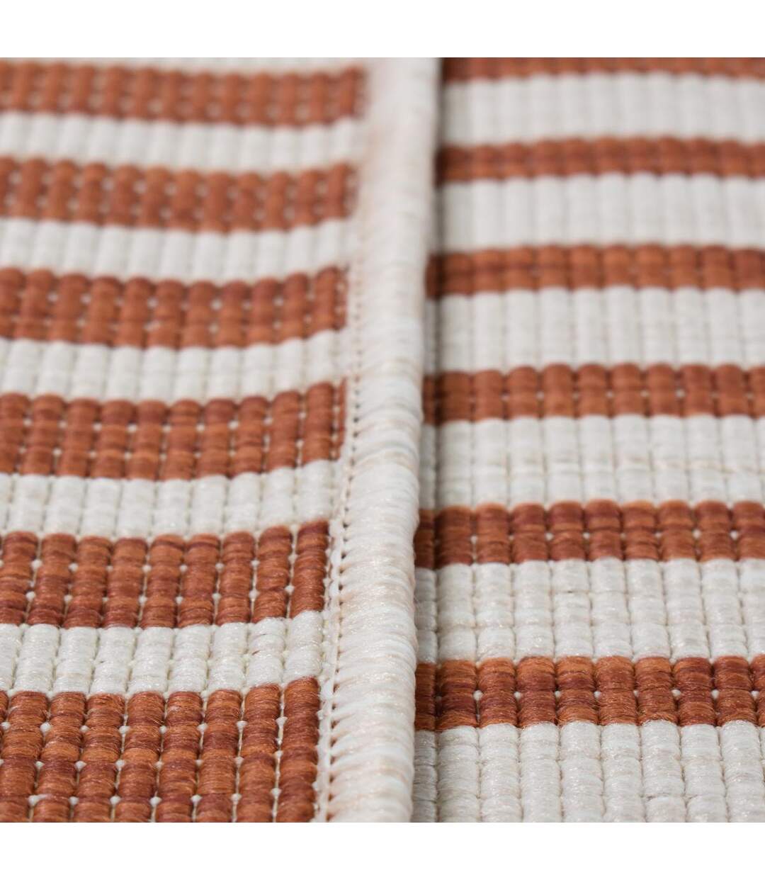 Tapis exterieur COURBO REVERSIBLE en polypropylène OEKO TEX Exclusivité BAË DÉCO