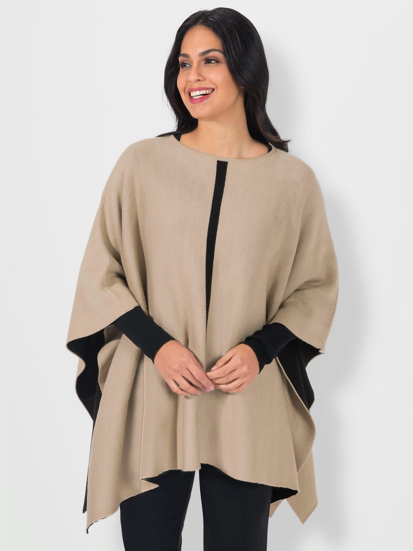 Poncho en tricot doux et moelleux