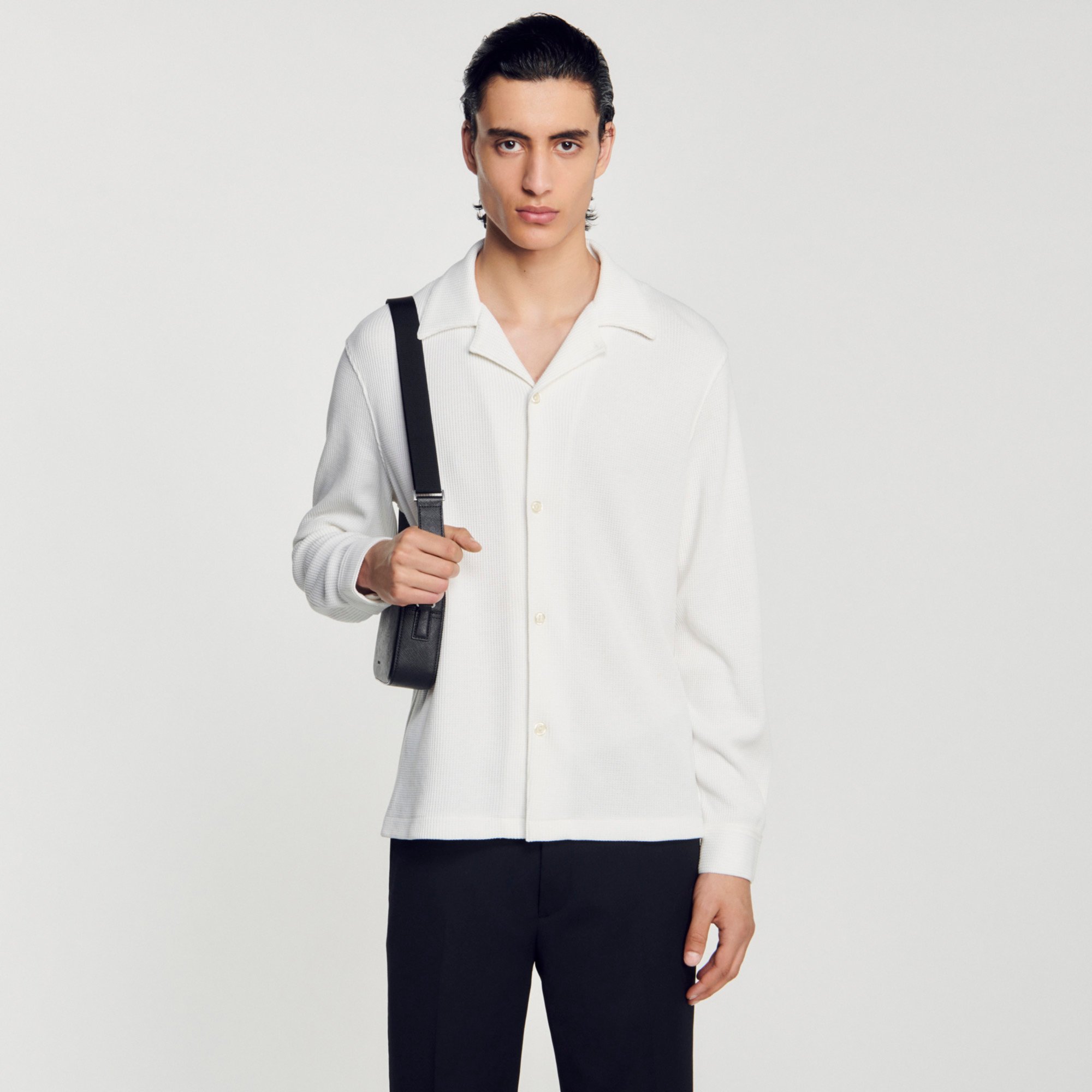 Chemise á manches longues