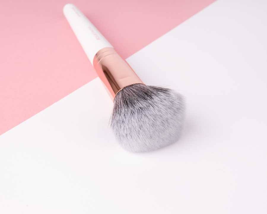 Brushworks White & Gold Powder Brush