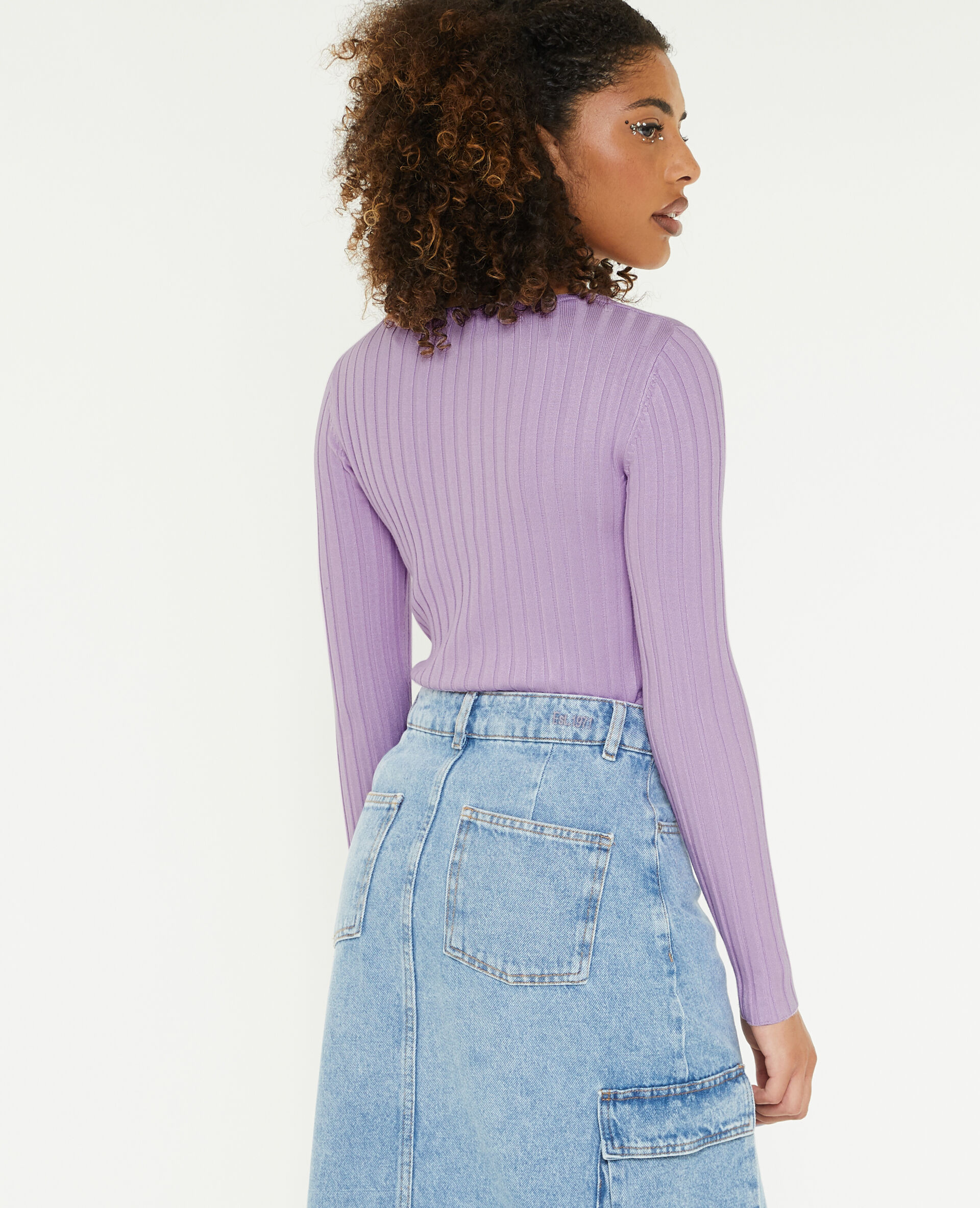 Pull col V maille côtes plates - Lilas