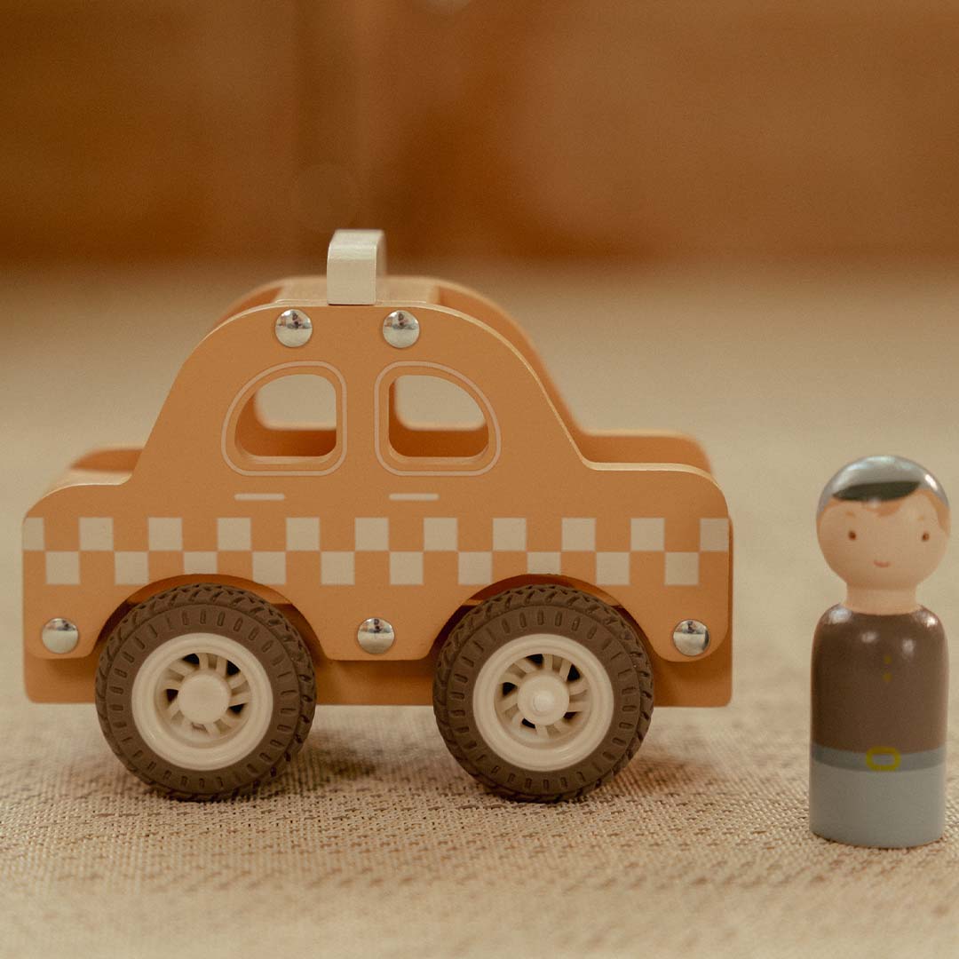 little dutch taxi met chauffeur