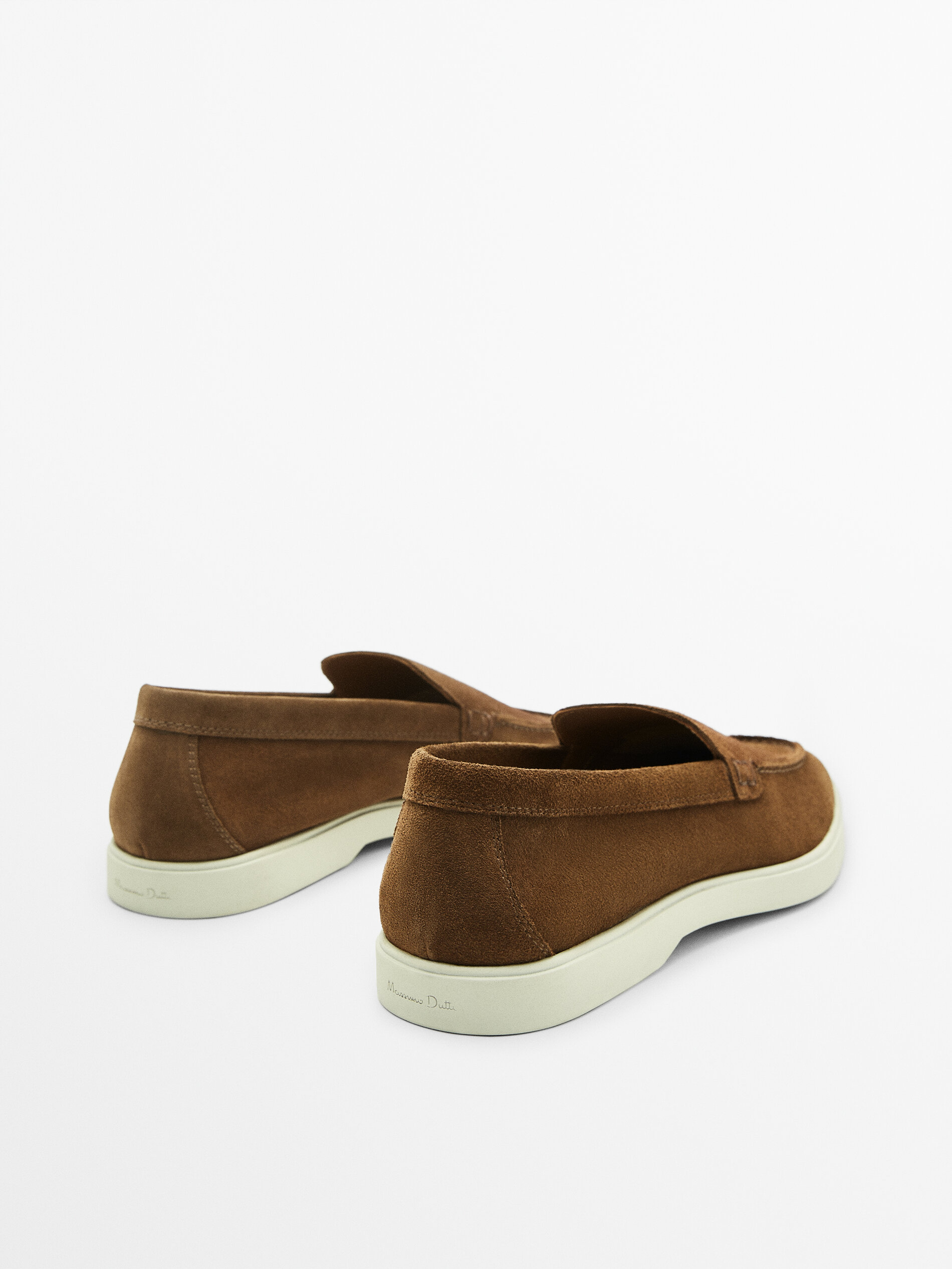 Mocassim de couro reciclado - marrom
