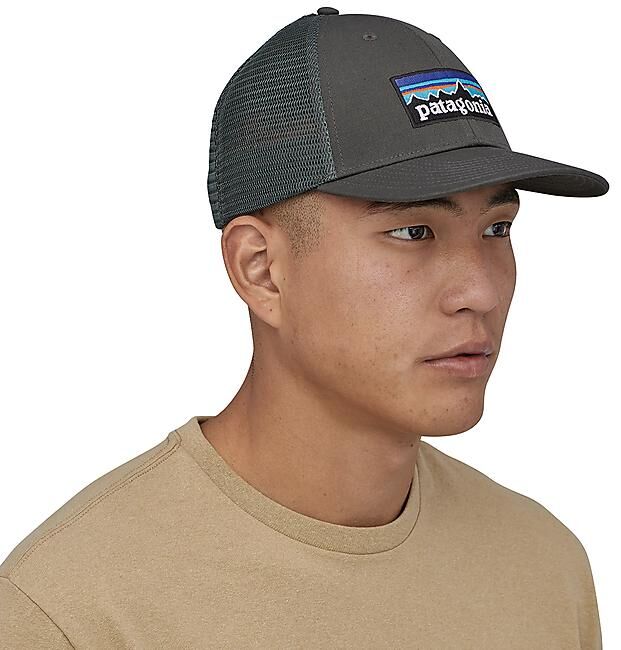 PATAGONIA - CASQUETTE TRUCKER P-6 LOGO LOPRO
