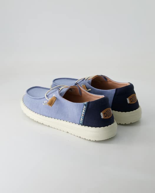 Hey Dude Wendy Chambray Sneaker in Blau