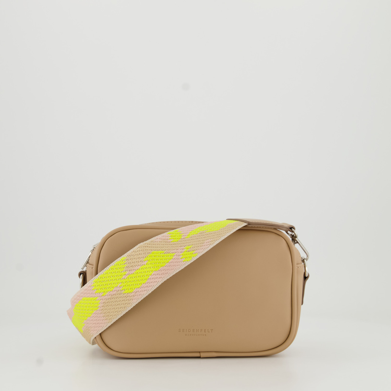 Seidenfelt Hede Box Crossbody
