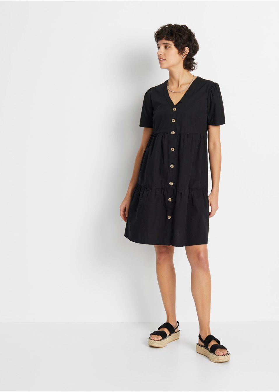 Robe-chemise avec patte de boutonnage