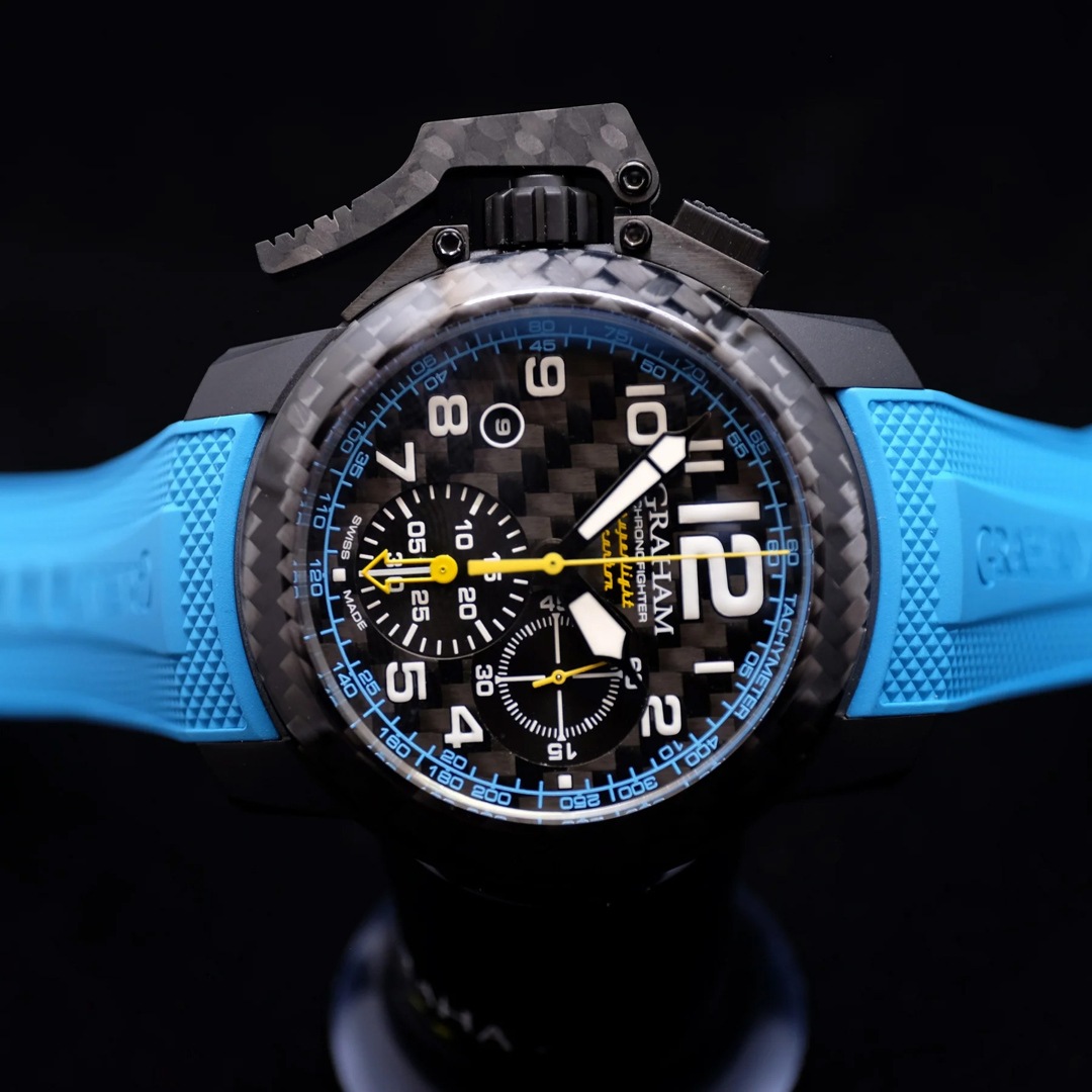 Graham Chronofighter Superlight Carbon Blue