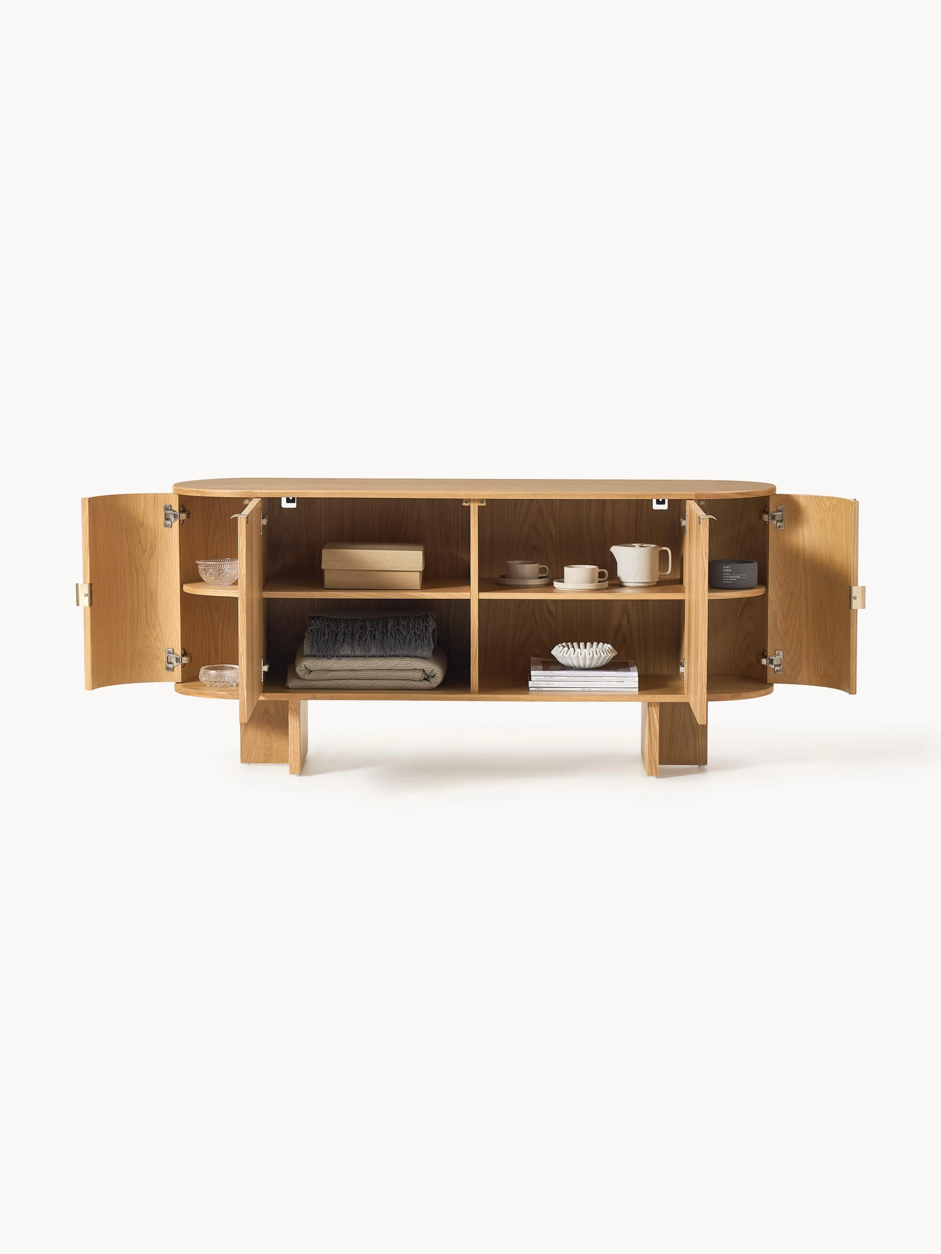 Houten dressoir Zumi met afgeronde hoeken