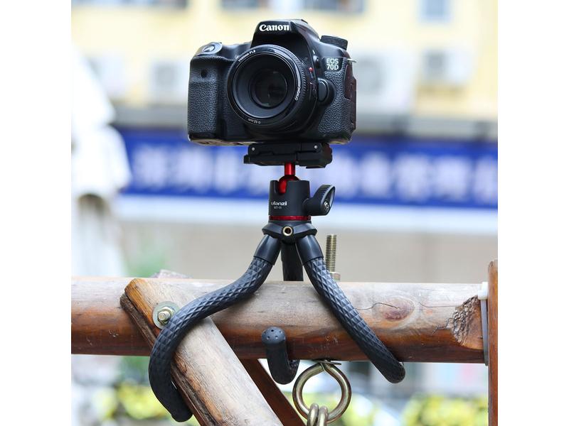 Ulanzi Stativ Octopus MT-11 Universelles Stativ mit Handy-Halterung