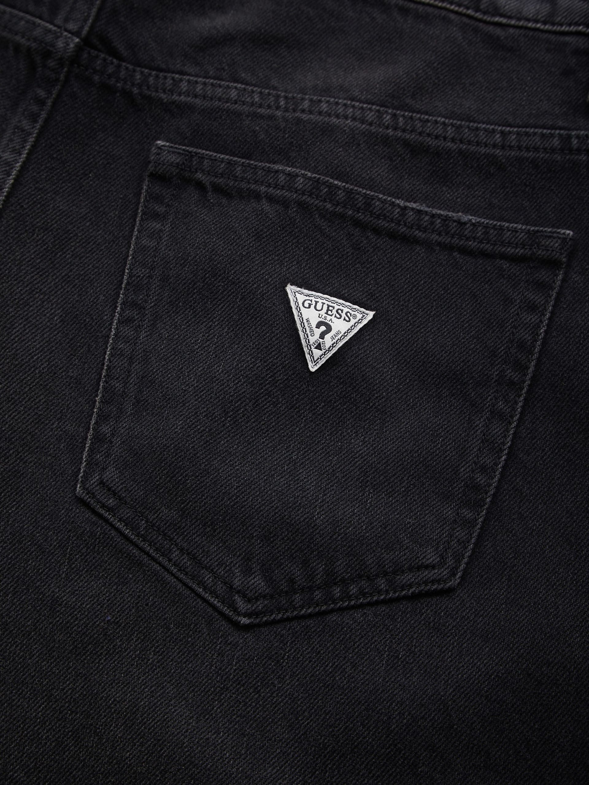 short jeans preto desgastado
