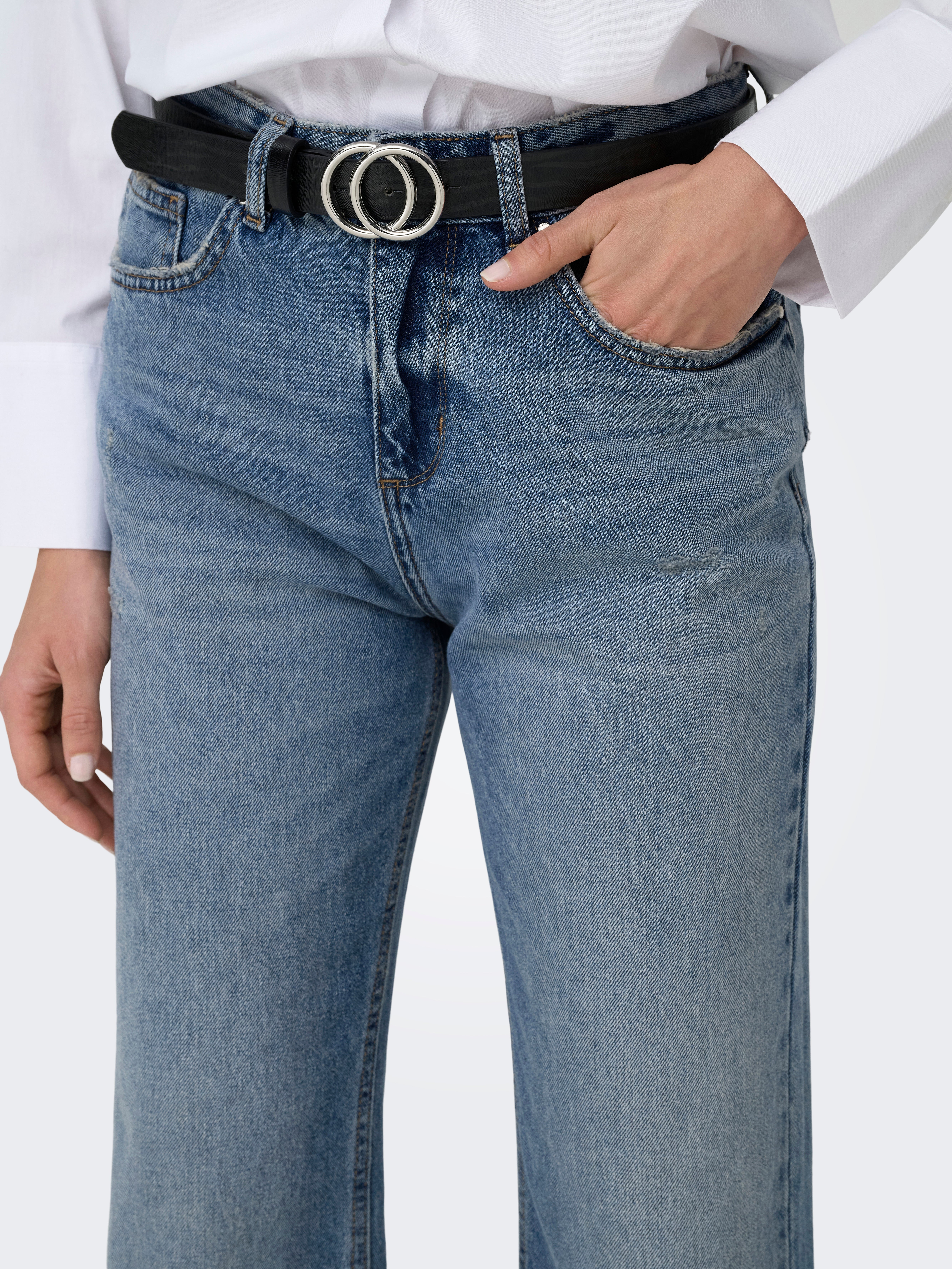 ONLELLA Mittlere Taille Gerade geschnitten Jeans Medium Blue Denim