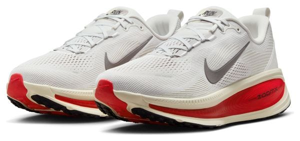 Chaussures Running Nike Vomero 18 Blanc/Rouge Homme