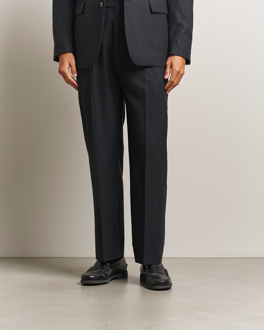 Palmes Wool Pleated Trousers Black