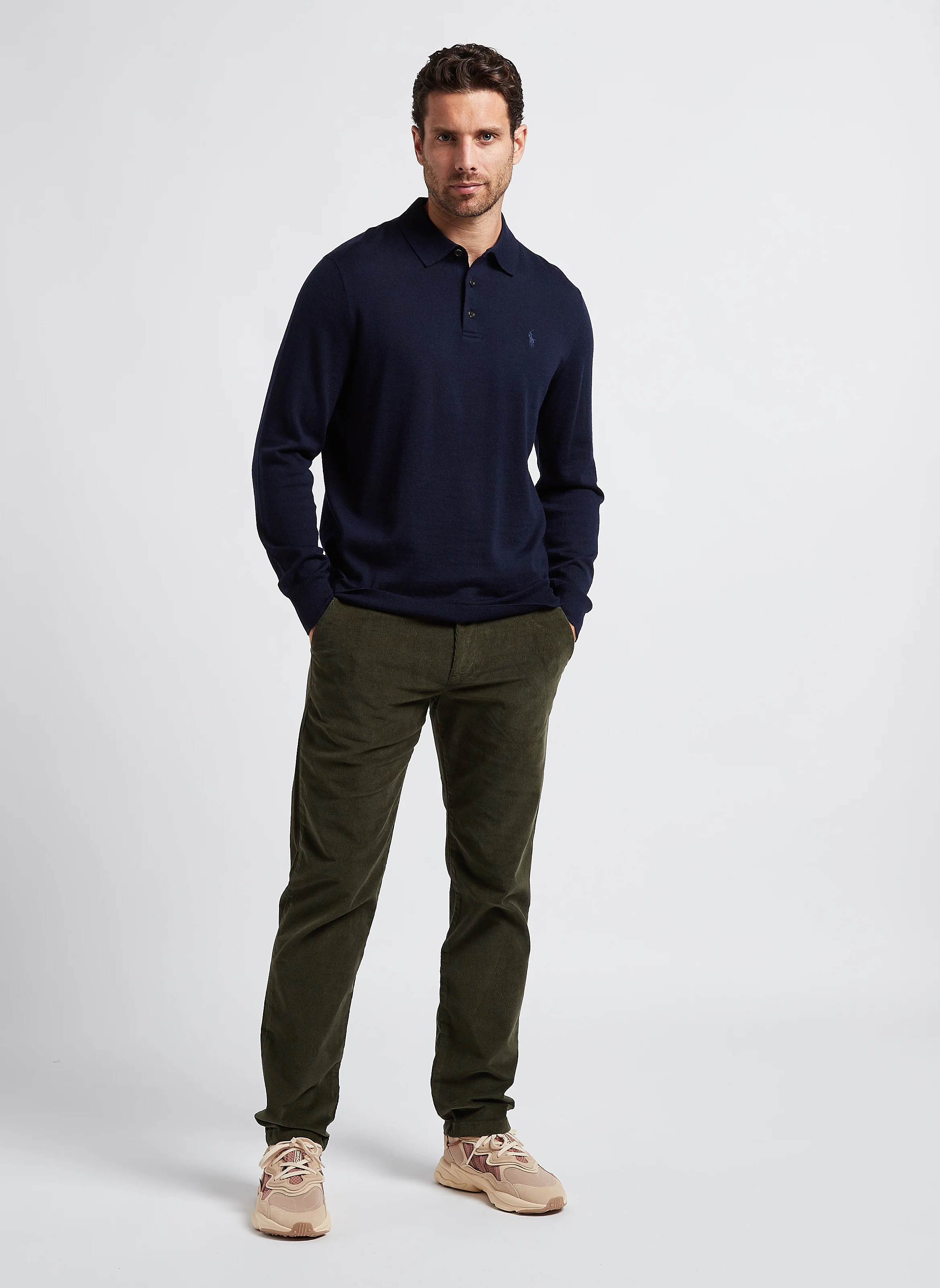 Pantalon droit en velours de coton bio mélangé | Vert