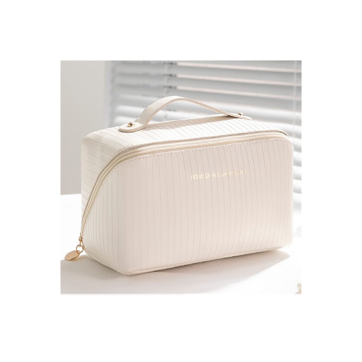 Romslig toalett/sminkeveske Beige