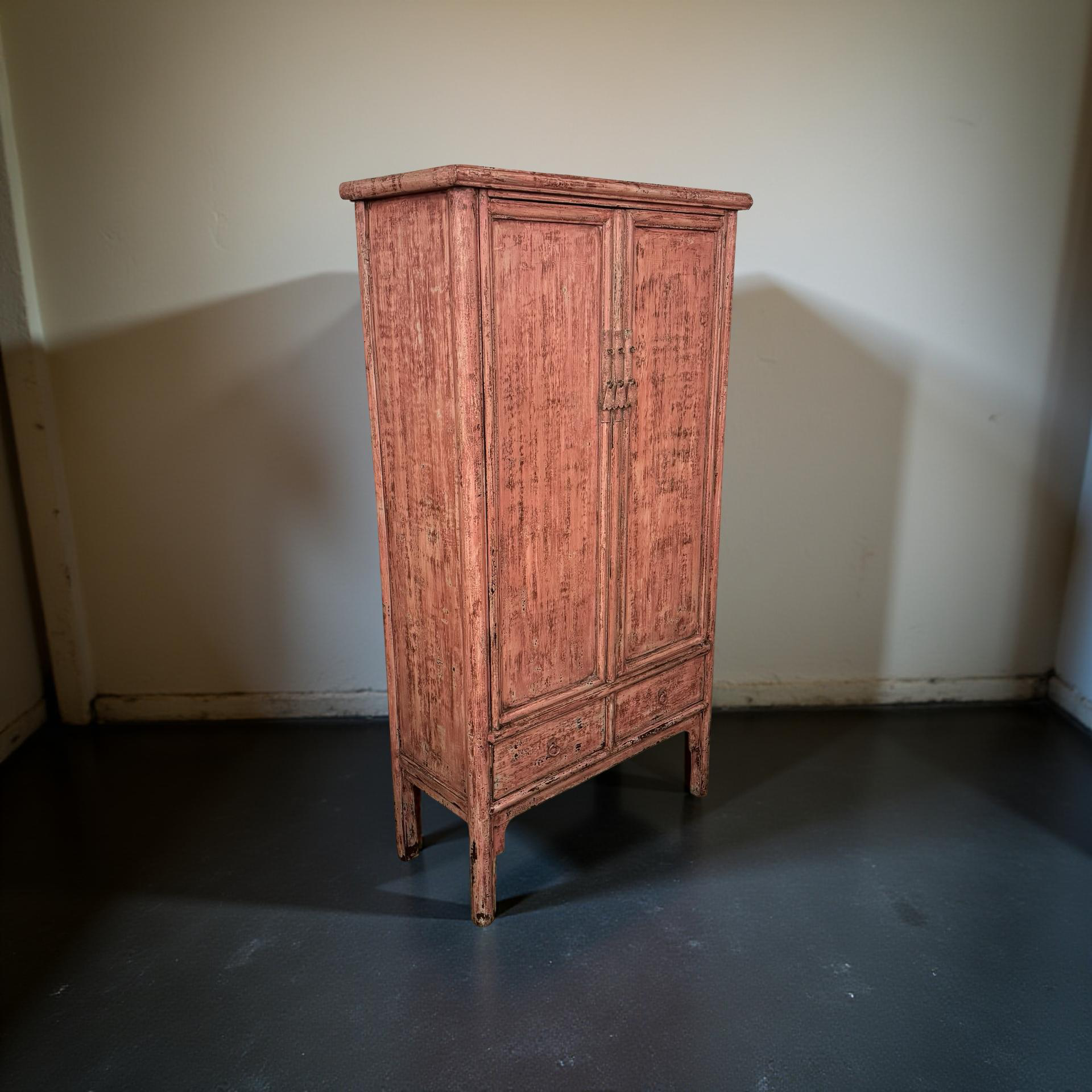 Wandkast 2 deur 4 la roze/rood uniek